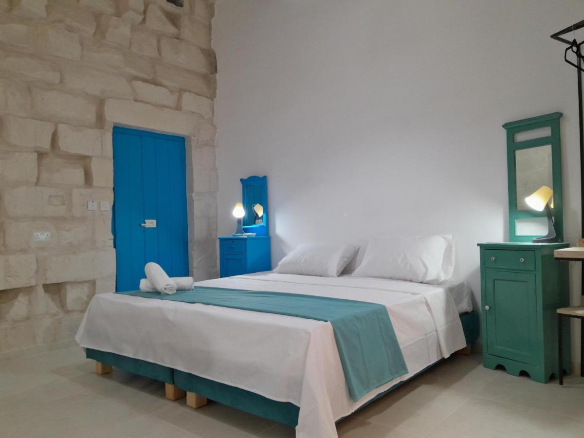 Limestone Sun Suites Sliema Exteriör bild