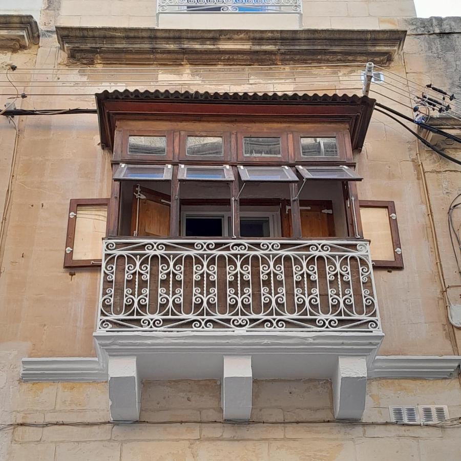 Limestone Sun Suites Sliema Exteriör bild